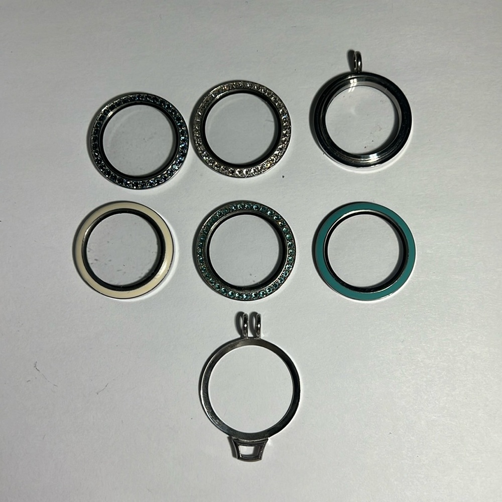 Origami Owl Large Twist Locket